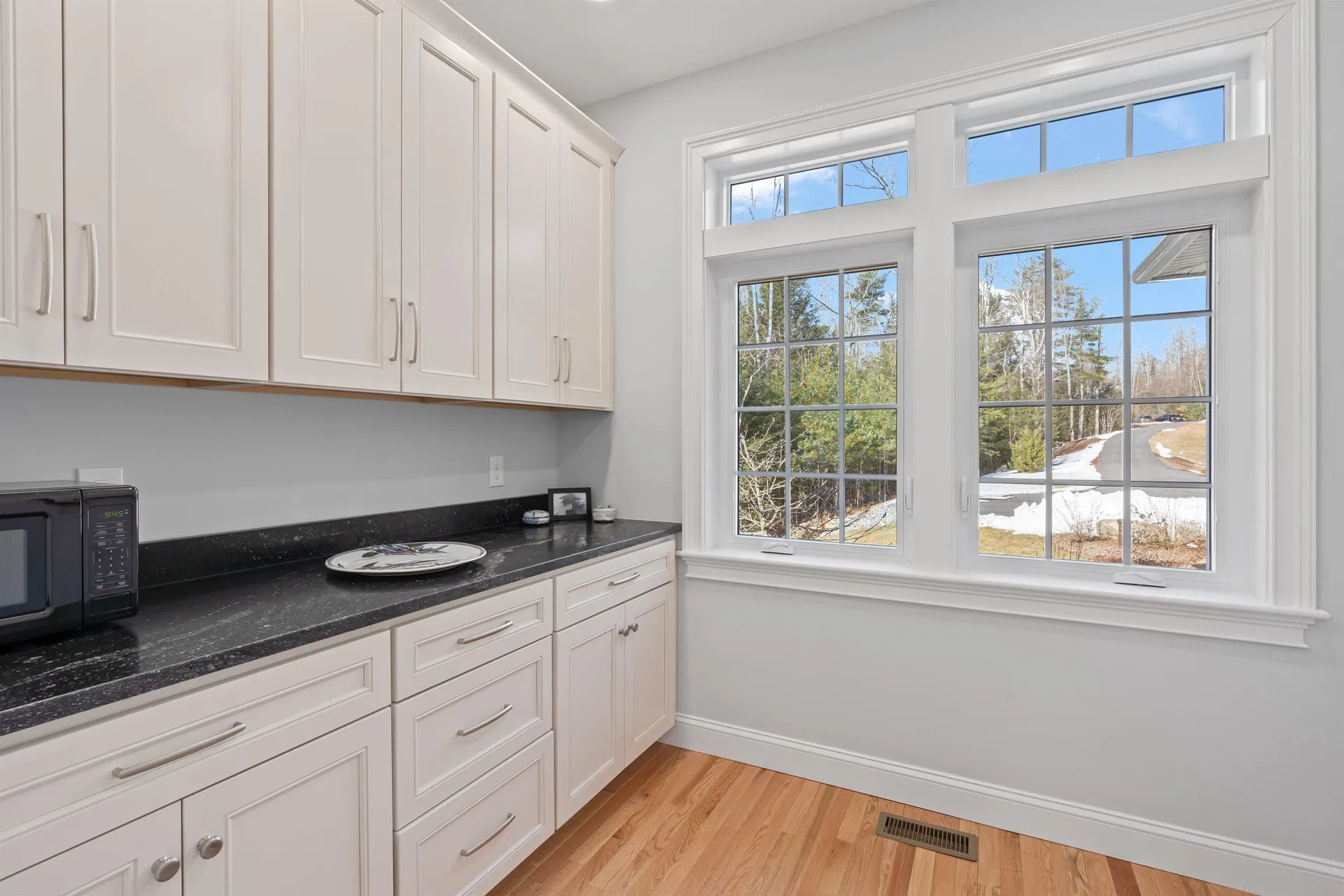 1 Bradford Way Amherst NH 03031