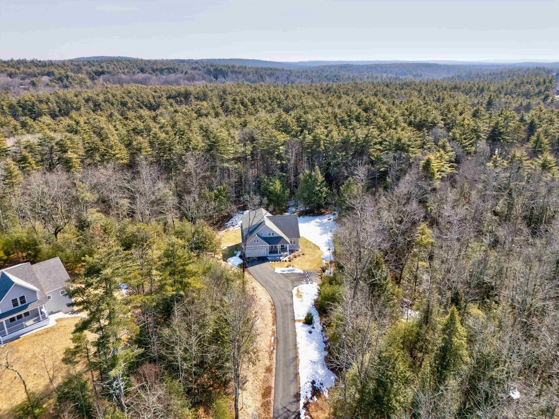 1 Bradford Way Amherst NH 03031