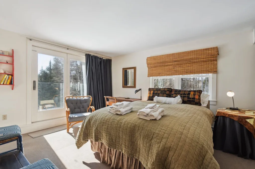 25 Evans Road Wilmot NH 03287