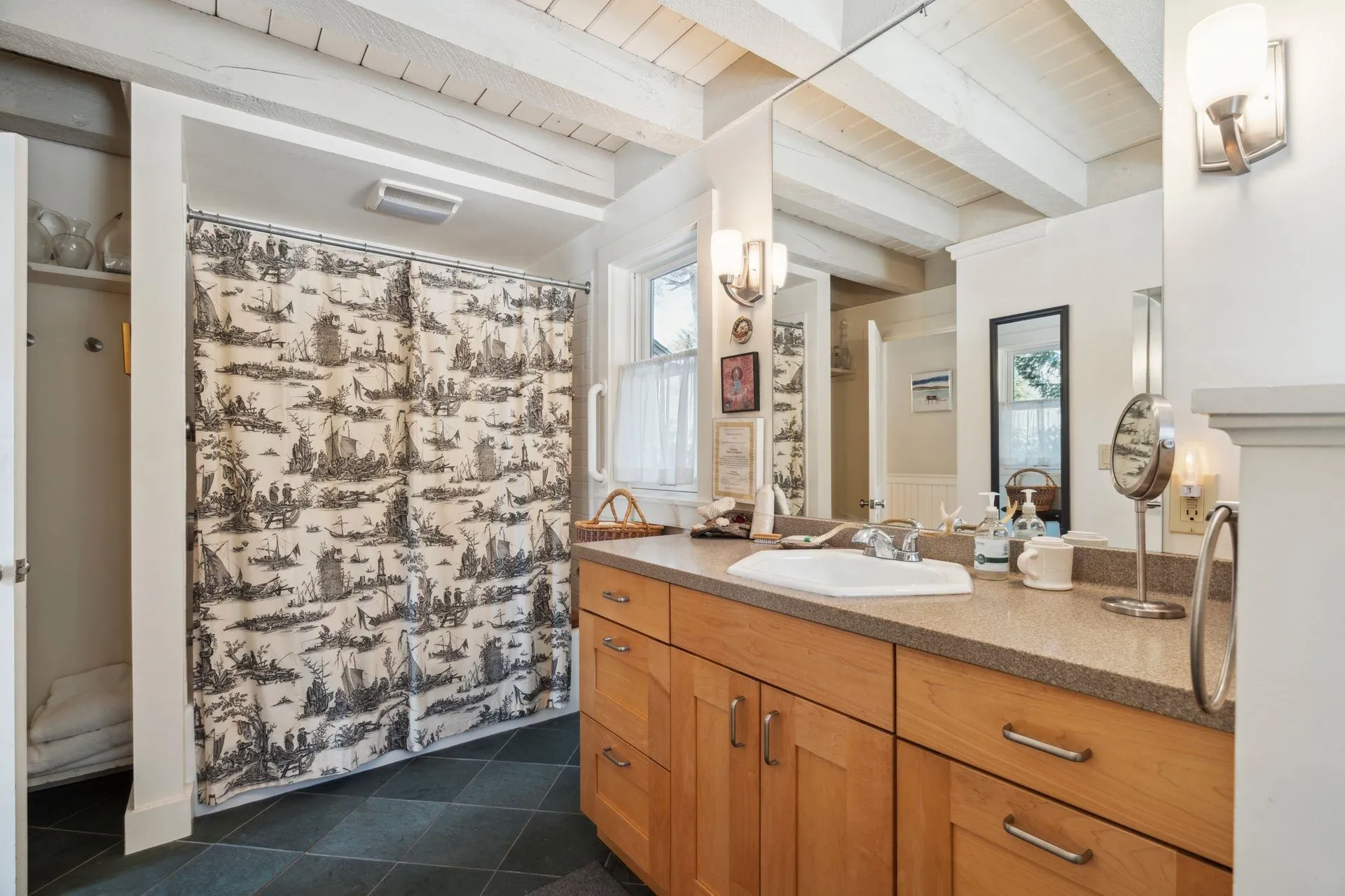 25 Evans Road Wilmot NH 03287
