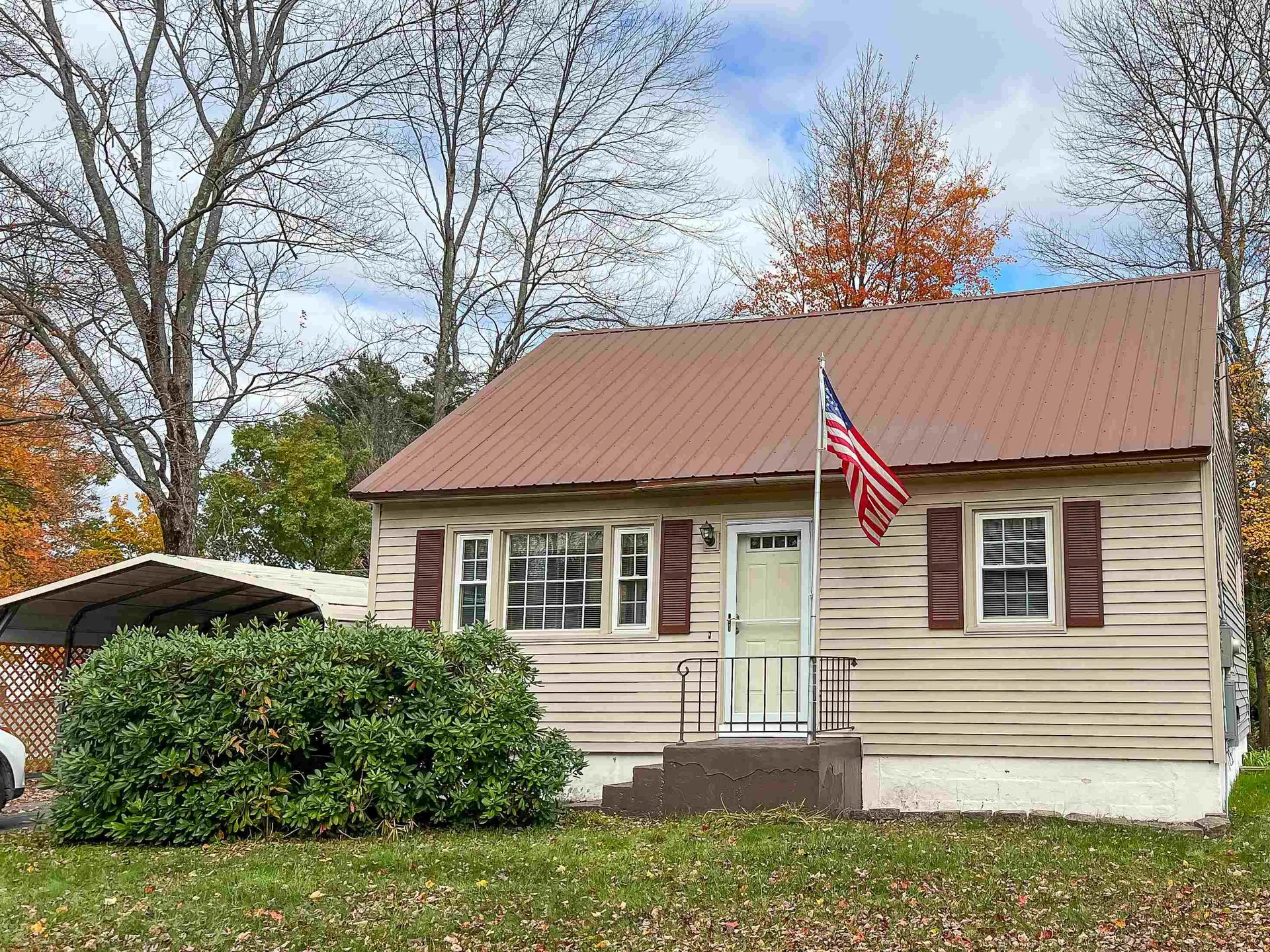 177 Pako Avenue Keene NH 03431