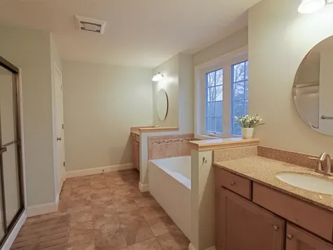 16 Laurel Drive Essex VT 05452