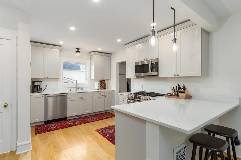 204 Home Avenue Burlington VT 05401