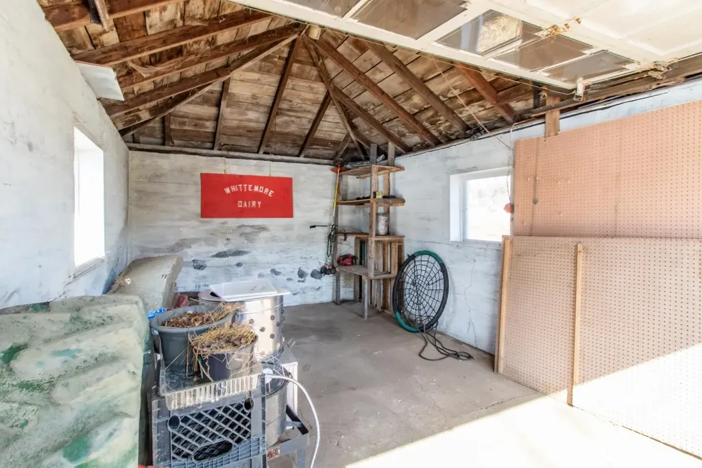 61 East Street Orleans VT 05860