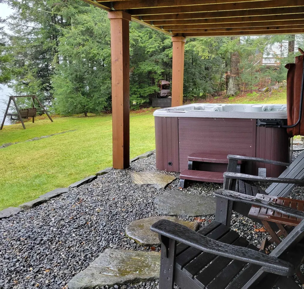 118 West Lake Road Wilmington VT 05363