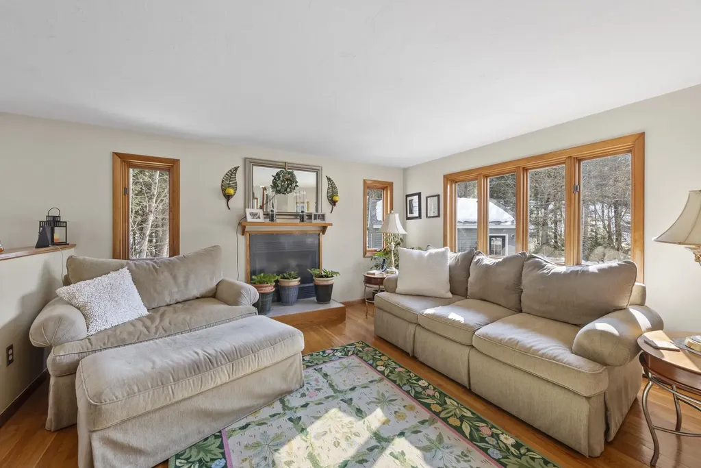354 Upper Birch Drive Bristol NH 03222