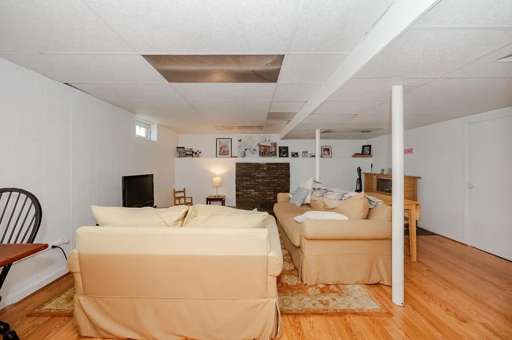 11 Leavitt Road Hampton NH 03842