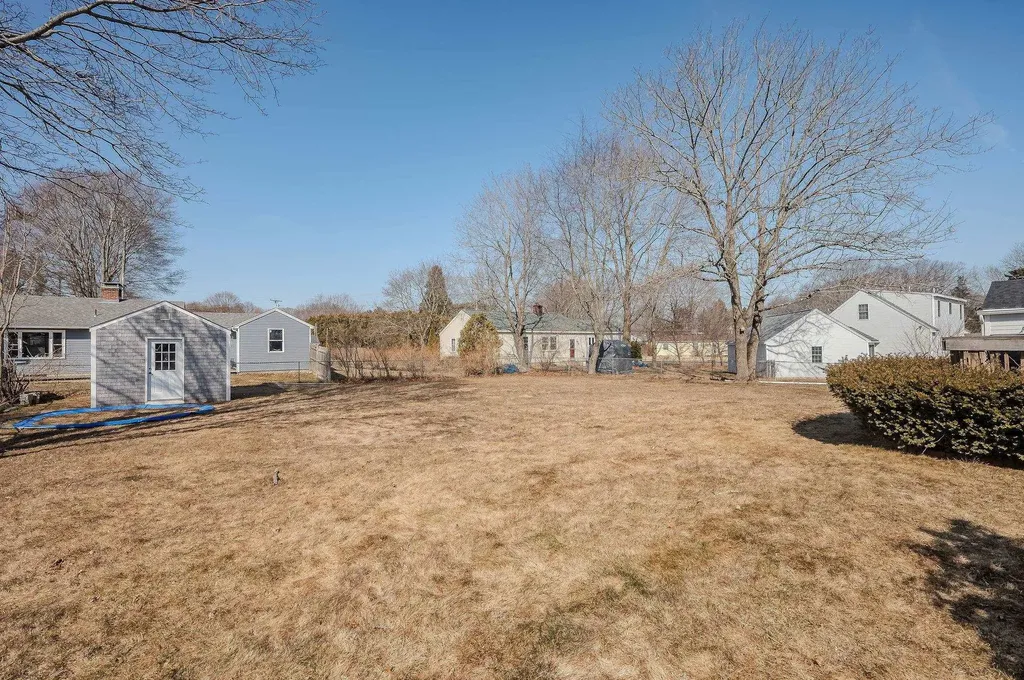 11 Leavitt Road Hampton NH 03842