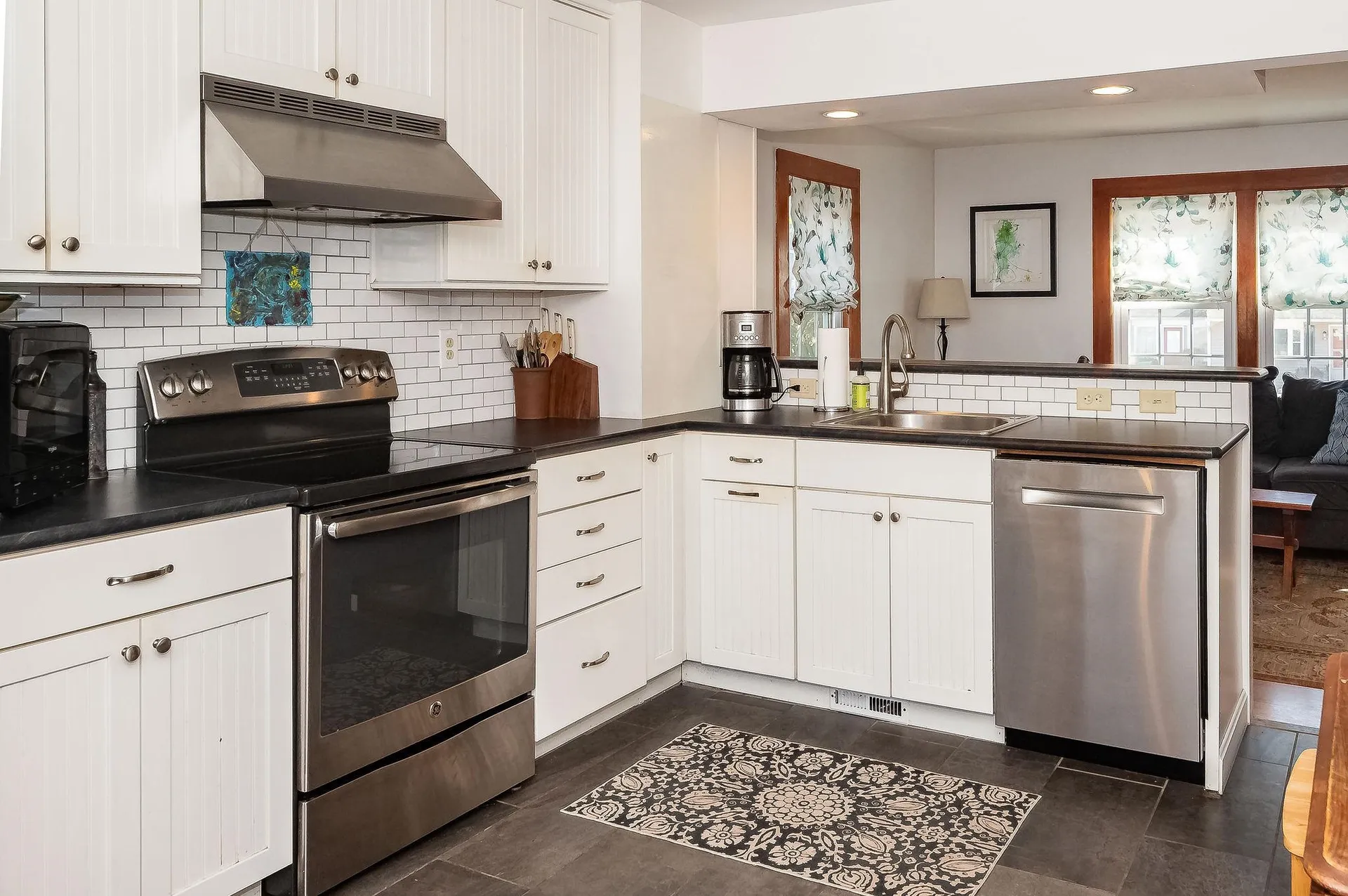 11 Leavitt Road Hampton NH 03842