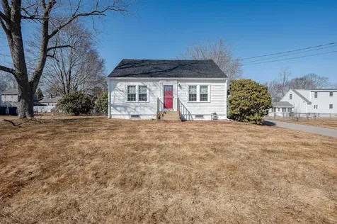 11 Leavitt Road Hampton NH 03842