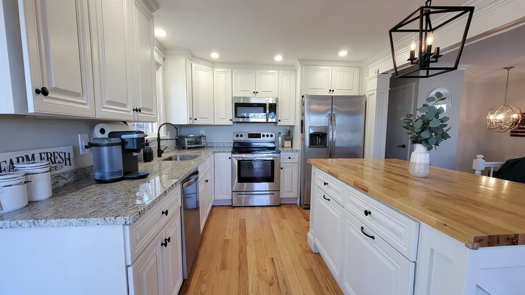 51 Drew Road Derry NH 03038