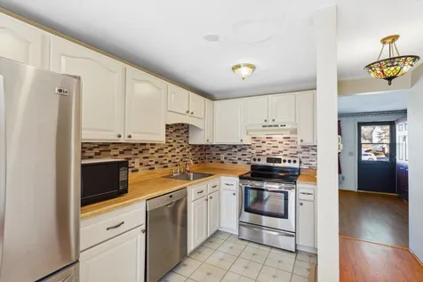 792 Court Street Keene NH 03431
