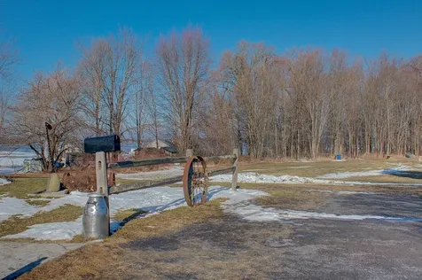 9 Canamak West Grand Isle VT 05458