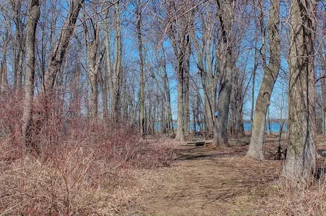 9 Canamak West Grand Isle VT 05458