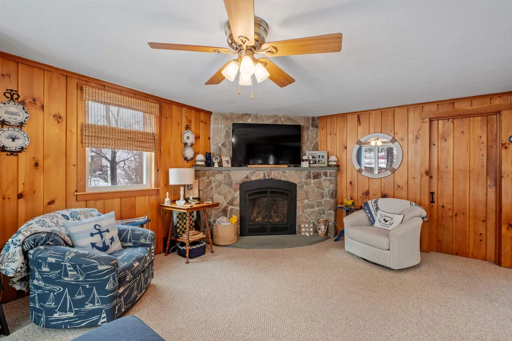 3 Parade Road Meredith NH 03253