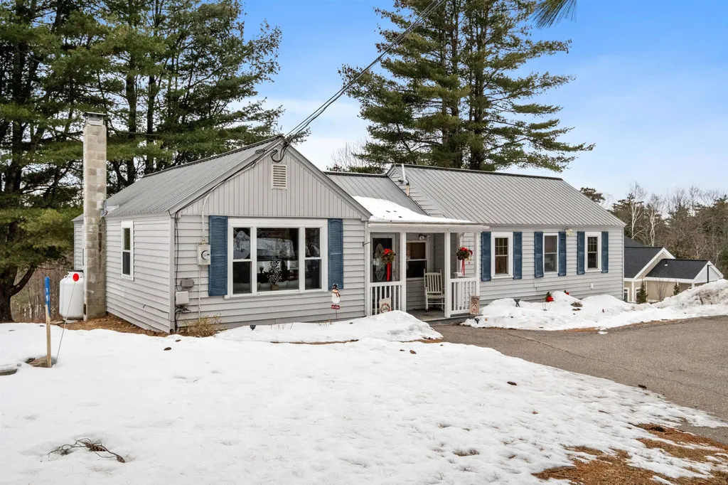 3 Parade Road Meredith NH 03253