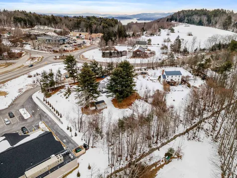 3 Parade Road Meredith NH 03253