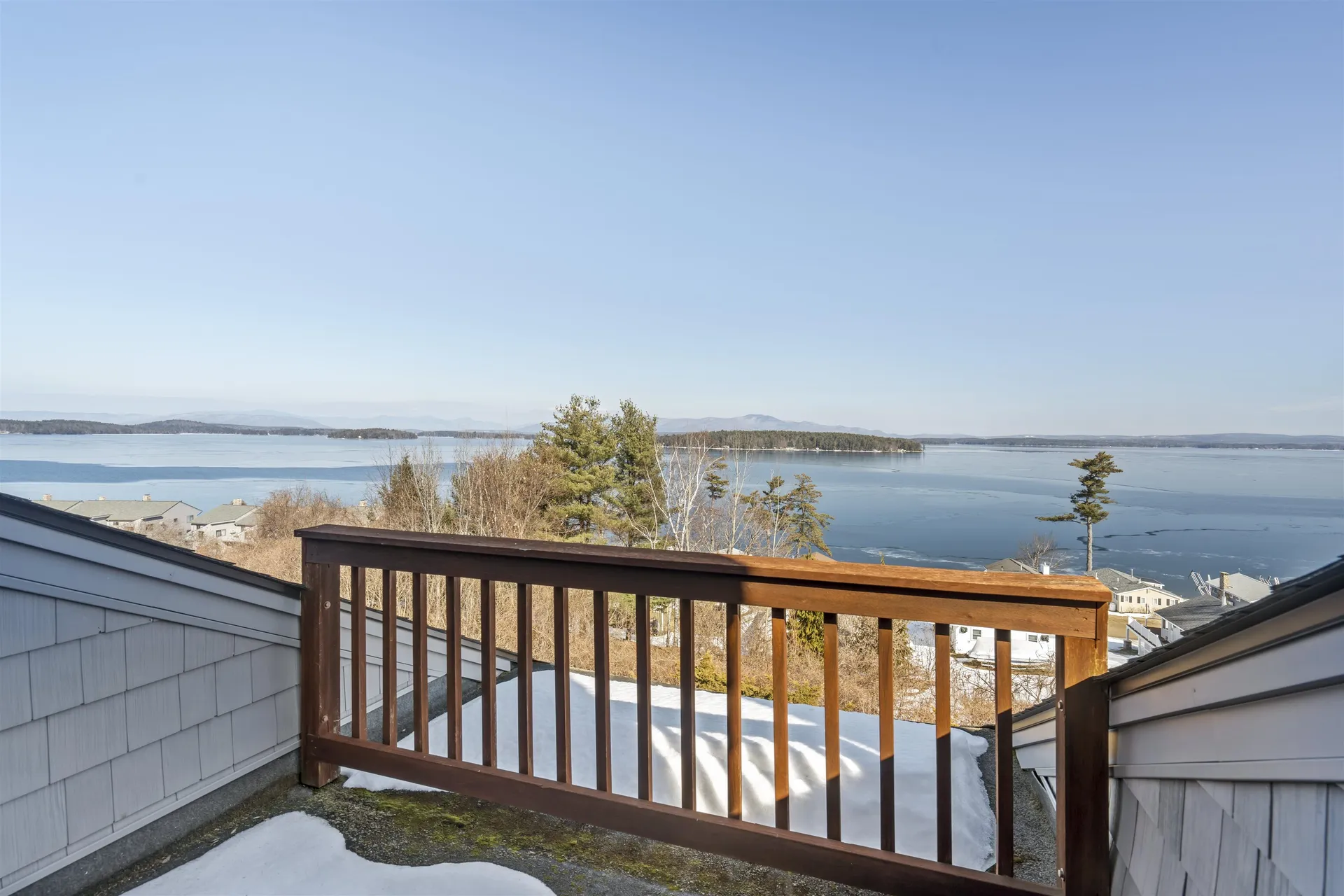 170 Belknap Point Road Gilford NH 03249