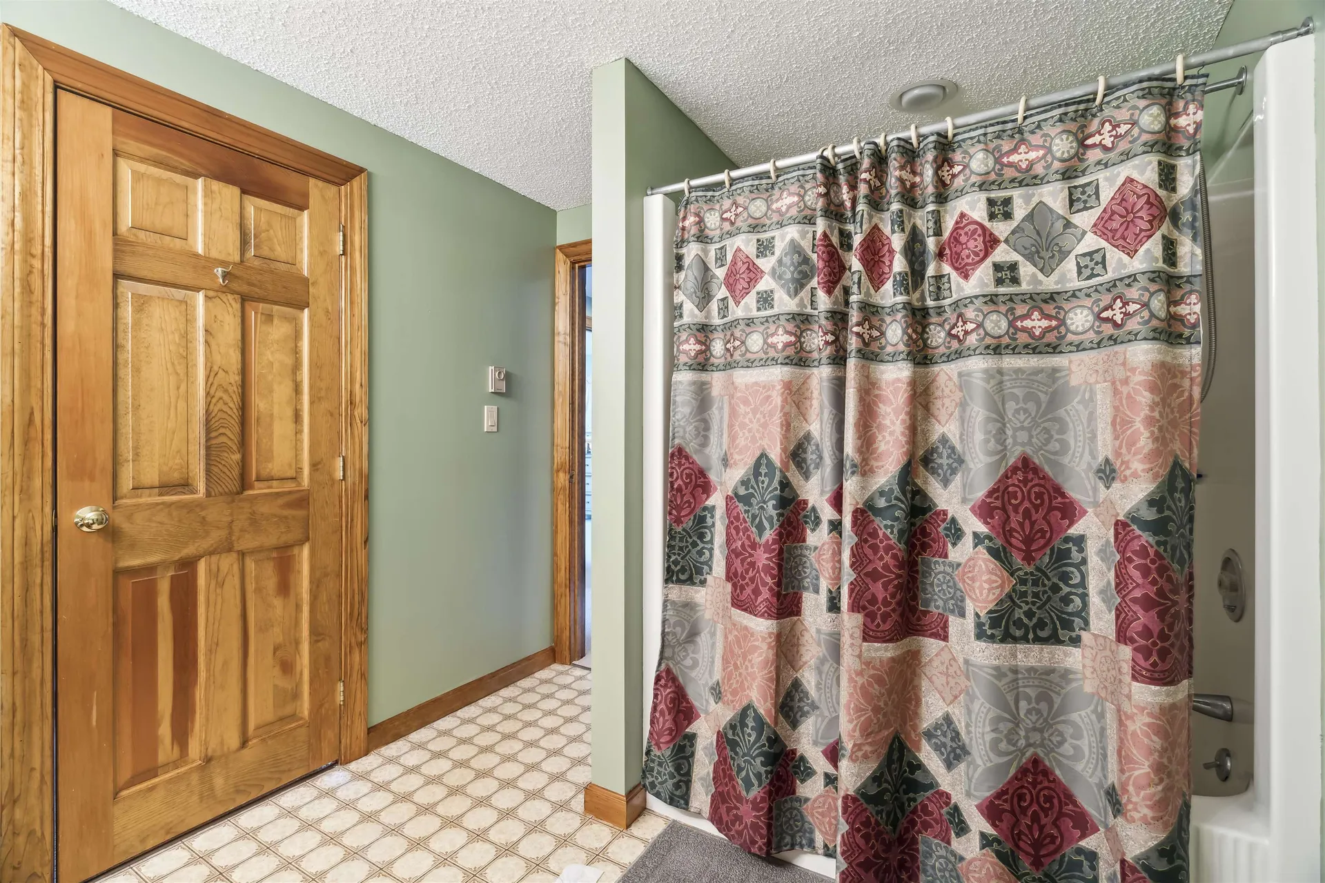 170 Belknap Point Road Gilford NH 03249