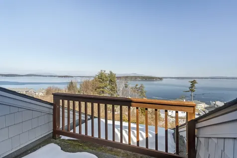 170 Belknap Point Road Gilford NH 03249