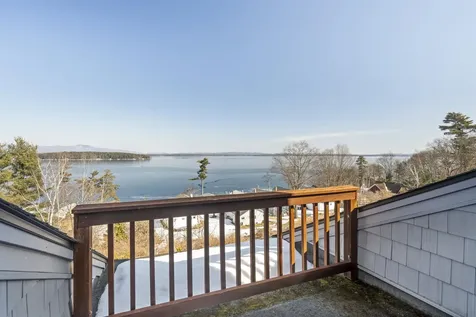 170 Belknap Point Road Gilford NH 03249