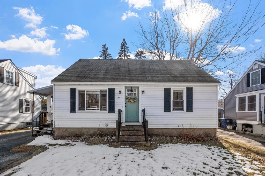 78 Armand Avenue Manchester NH 03103