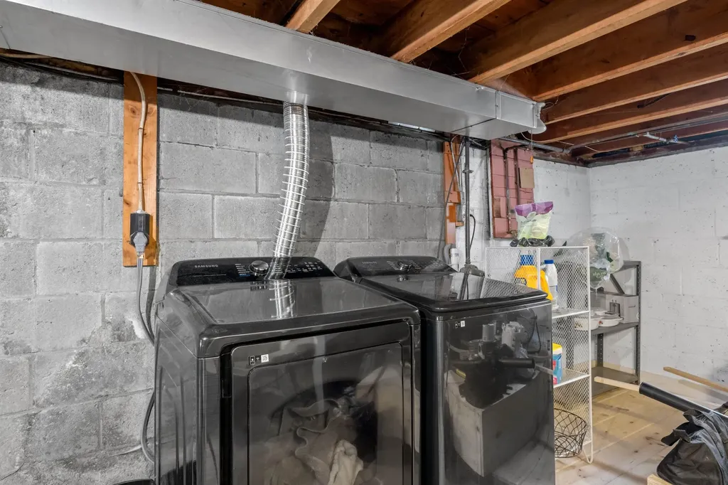 78 Armand Avenue Manchester NH 03103