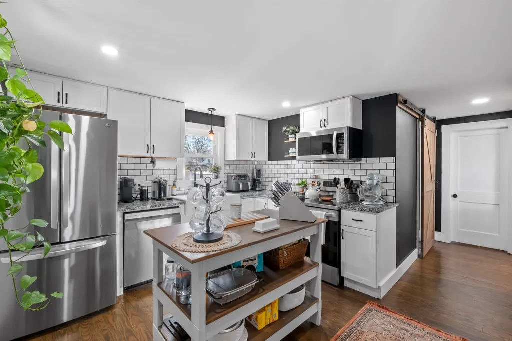 78 Armand Avenue Manchester NH 03103