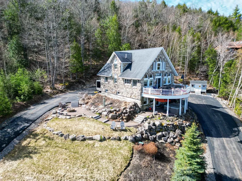142 Highlands Drive Conway NH 03818