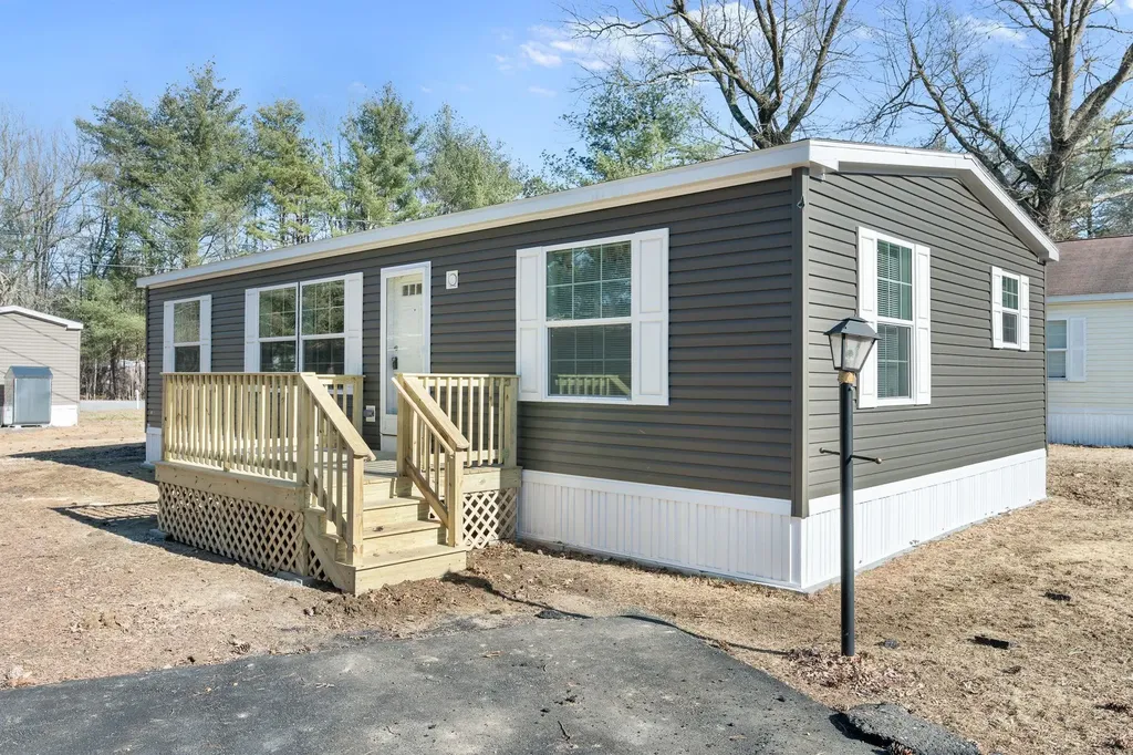 49 Robbins Street Hinsdale NH 03451