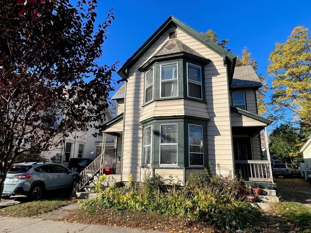 41 North Winooski Avenue Burlington VT 05401