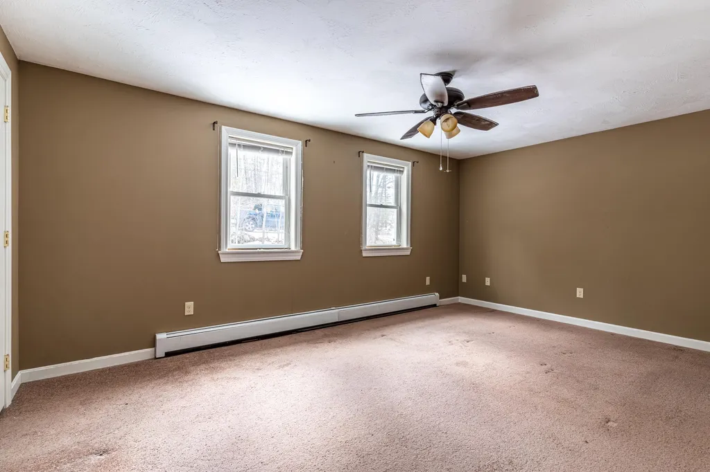 181 Deerfield Road Nottingham NH 03290