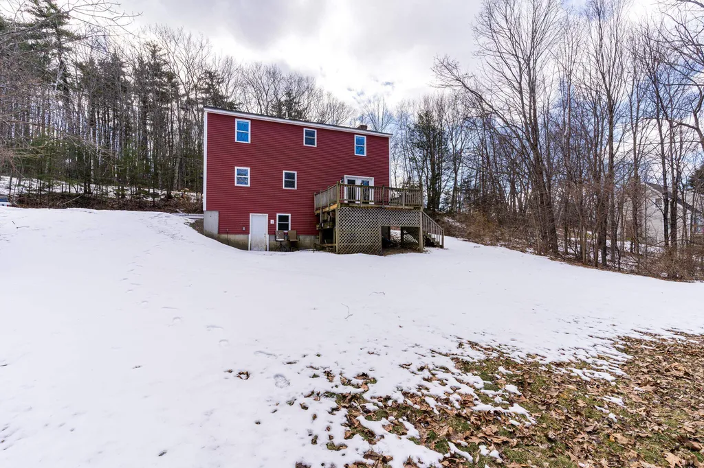 181 Deerfield Road Nottingham NH 03290