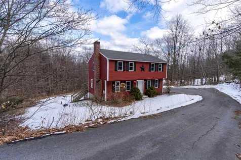 181 Deerfield Road Nottingham NH 03290
