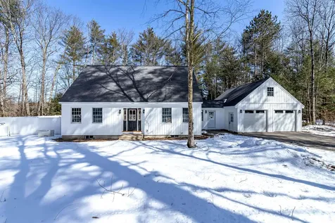 3 Annis Loop Warner NH 03278