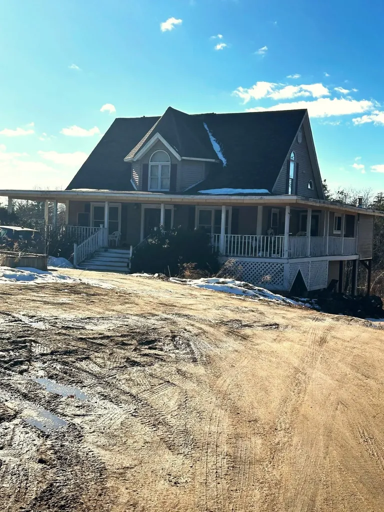 307 Old Pittsfield Road Northwood NH 03261