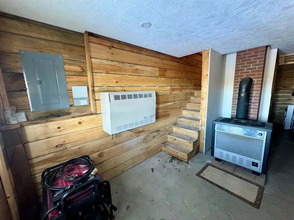 811 Stewart Drive Groton VT 05046