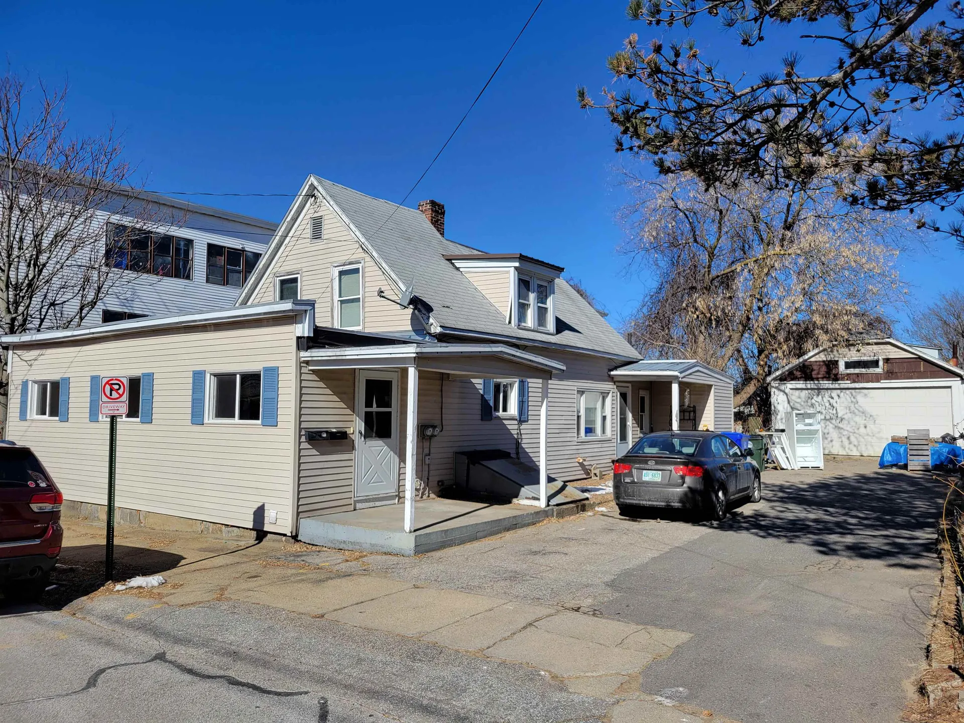 410 Dix Street Manchester NH 03103