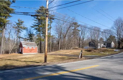 280 Main Street Danville NH 03819