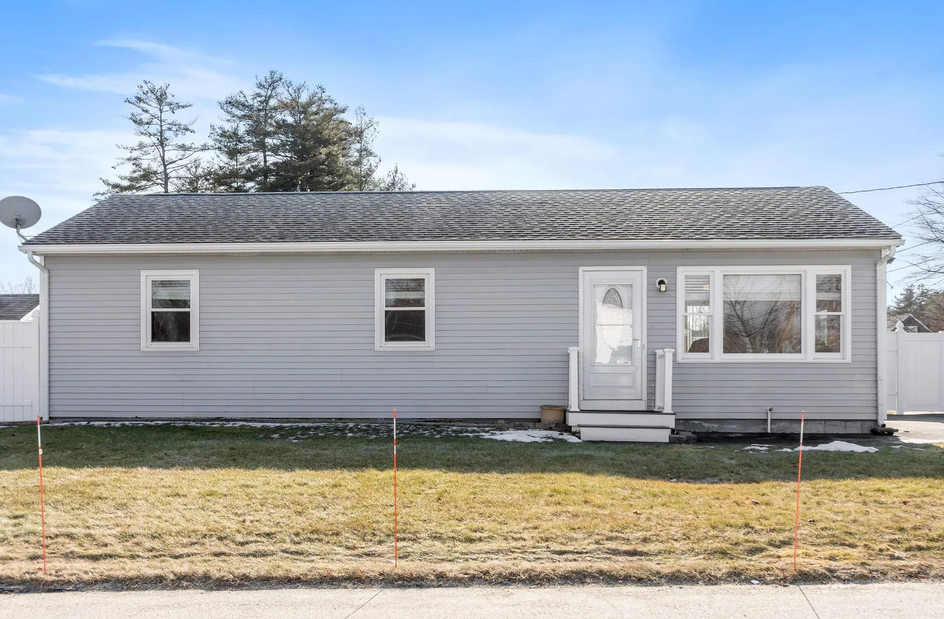 7 Blackstone Street Hudson NH 03051