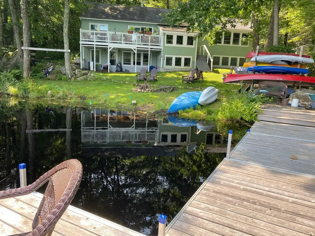 24 Stuart Drive Barrington NH 03825