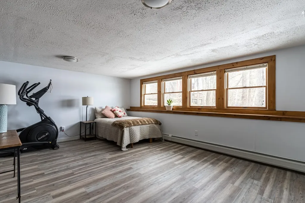 24 Stuart Drive Barrington NH 03825