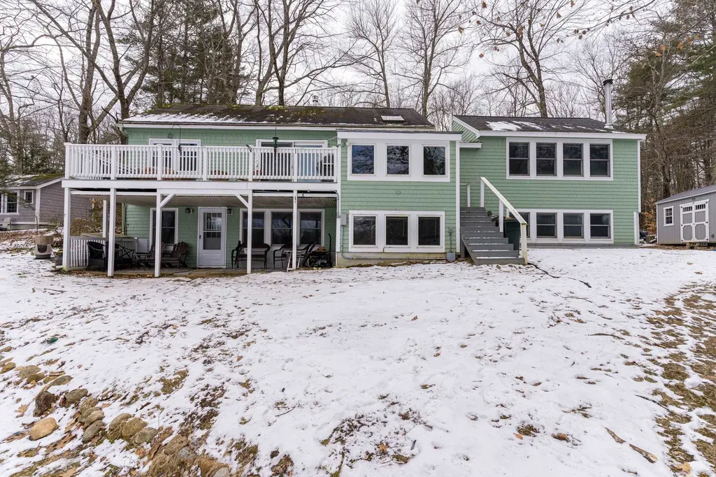 24 Stuart Drive Barrington NH 03825