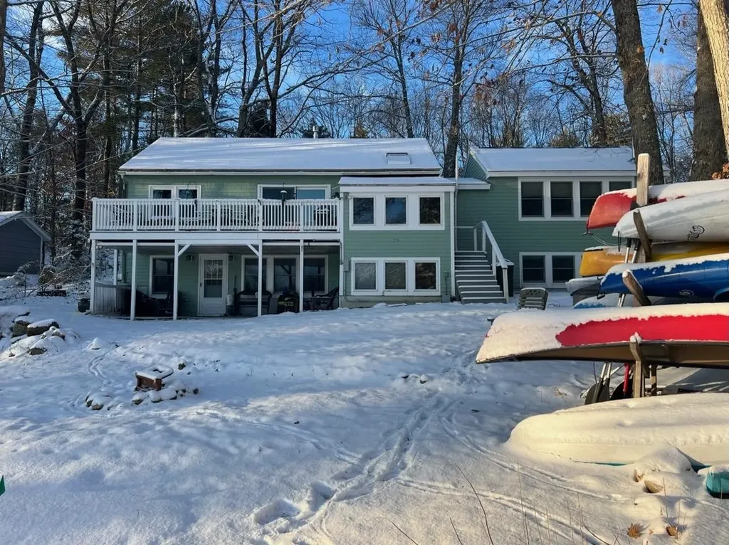 24 Stuart Drive Barrington NH 03825
