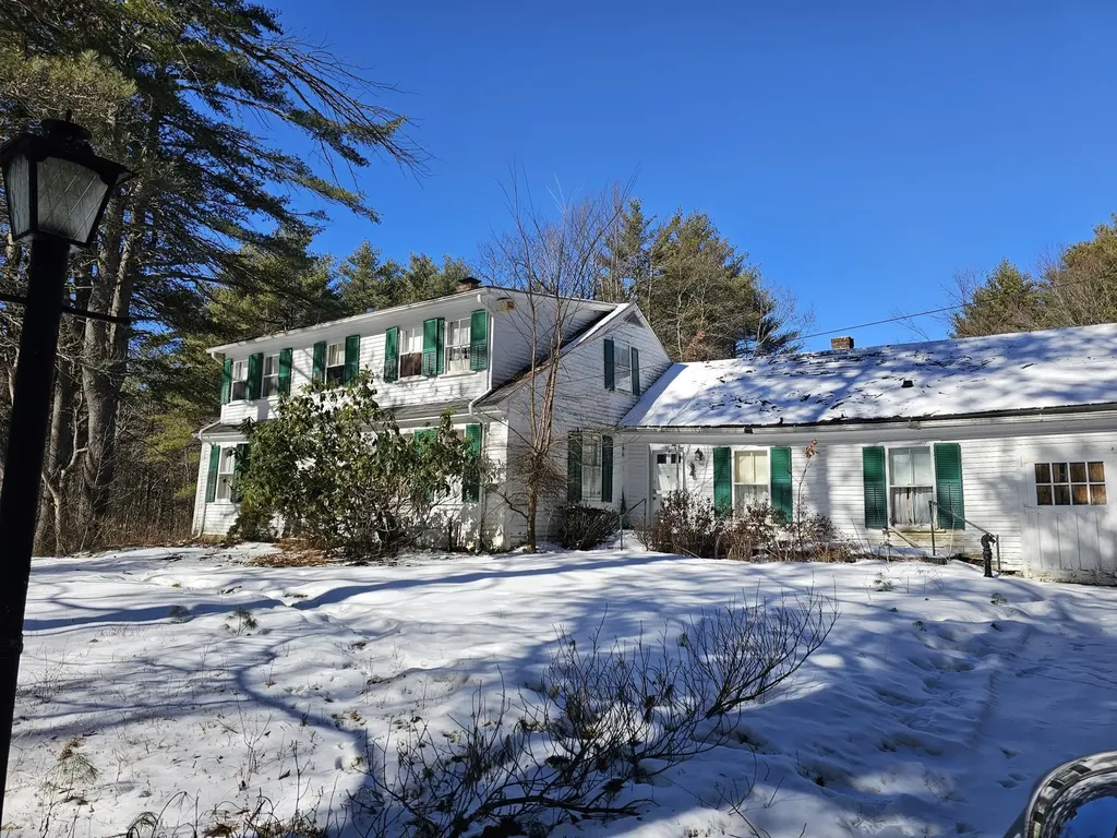 238 Old Greenfield Road Peterborough NH 03458