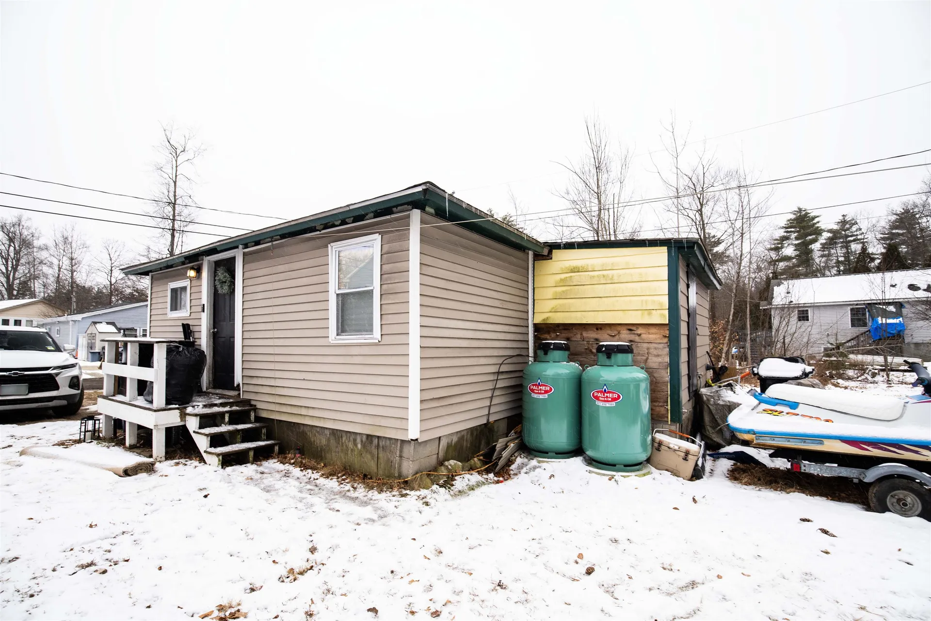 211 Chases Grove Road Derry NH 03038