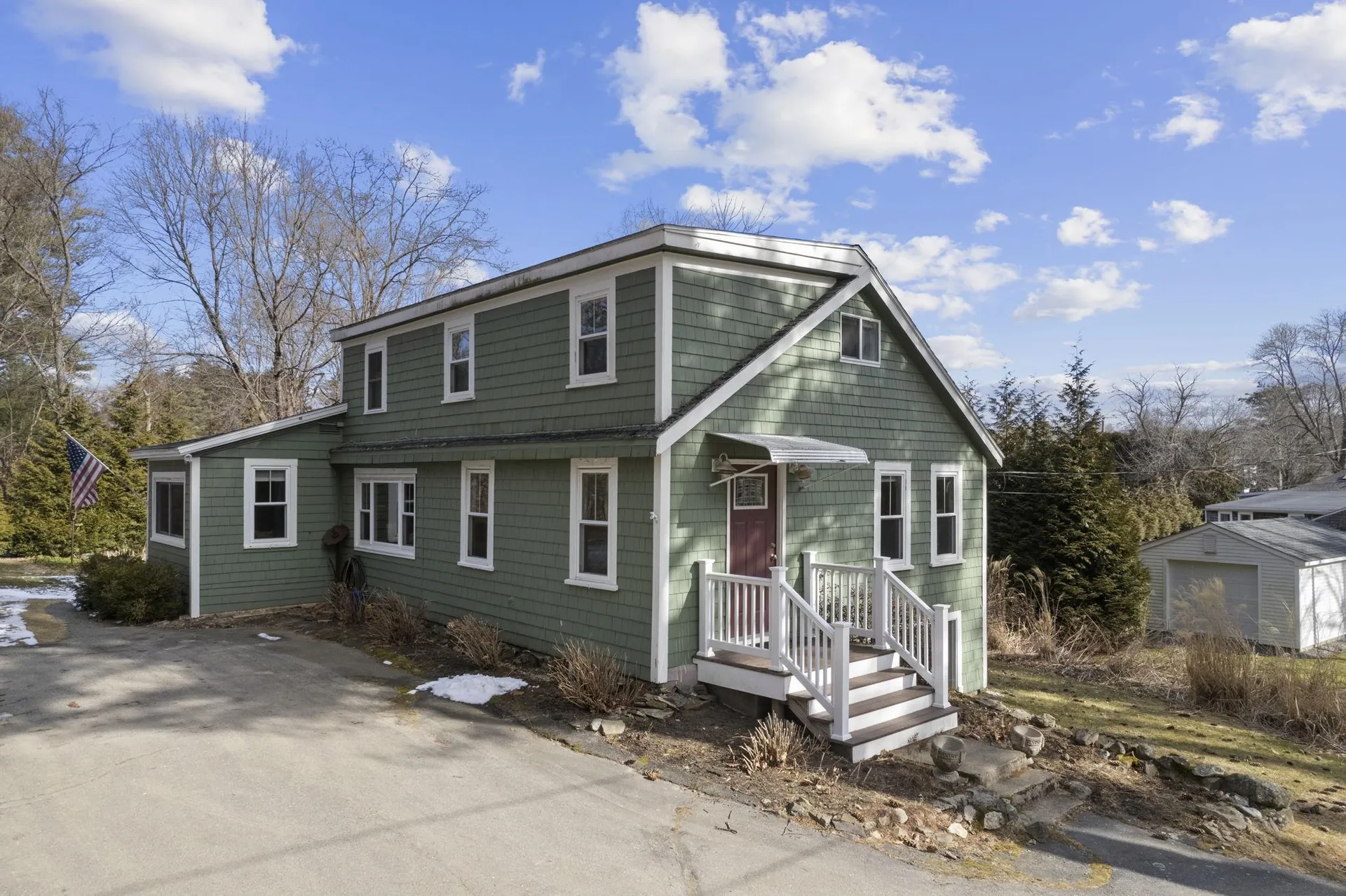310 Jones Avenue Portsmouth NH 03801