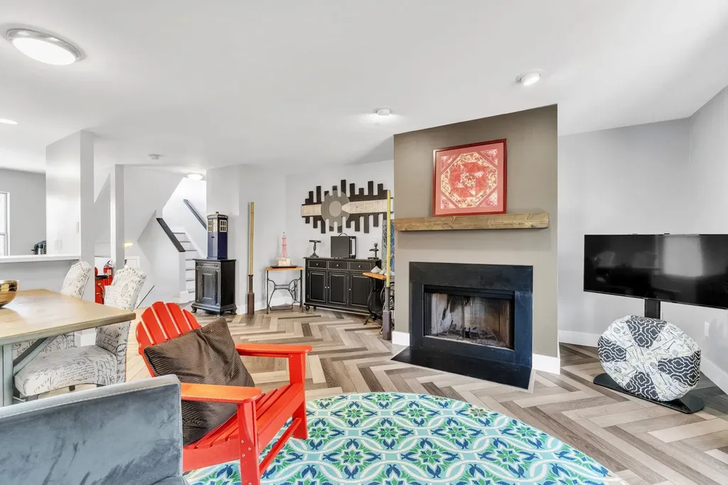 166 East Redrock Drive Burlington VT 05401