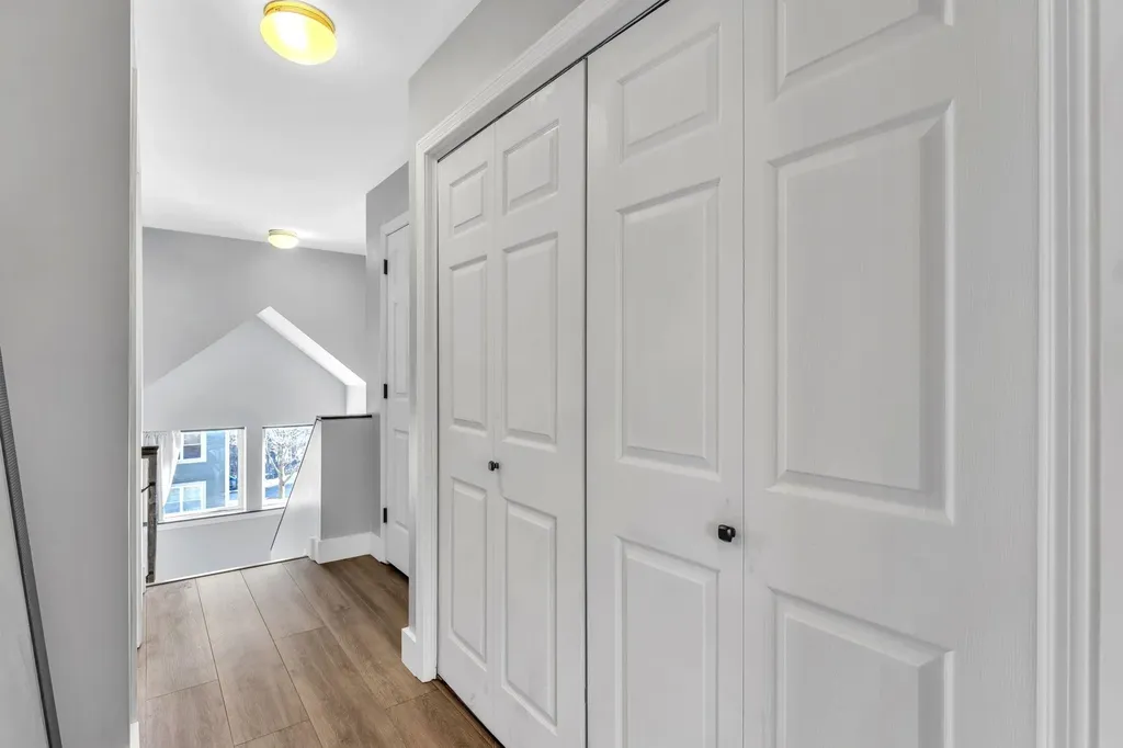 166 East Redrock Drive Burlington VT 05401