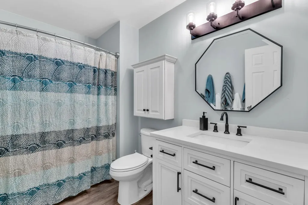 166 East Redrock Drive Burlington VT 05401